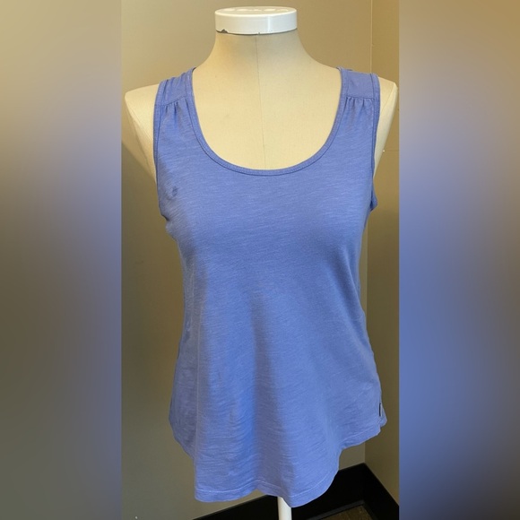 Eddie Bauer solid essential tank top womens bra coverage scoop neck size small - Picture 2 of 6